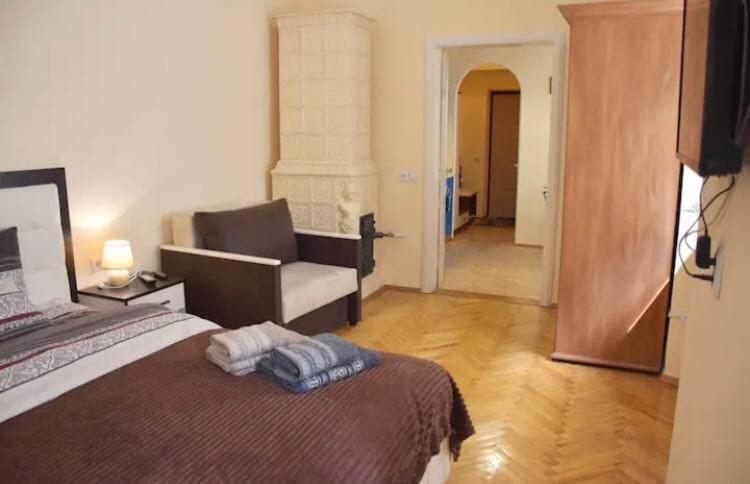 White Rooms On City Center Львов Экстерьер фото