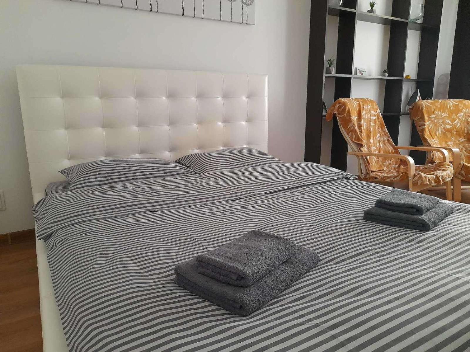 White Rooms On City Center Львов Экстерьер фото
