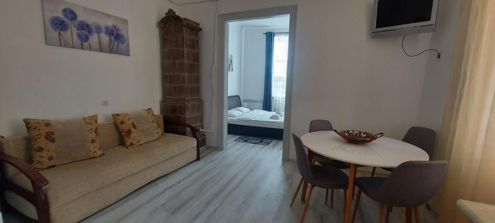 White Rooms On City Center Львов Экстерьер фото