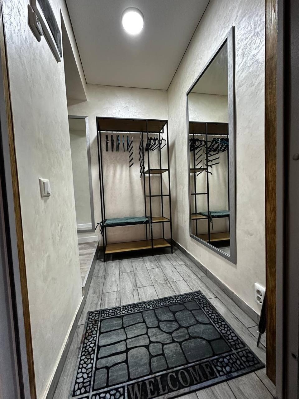White Rooms On City Center Львов Экстерьер фото